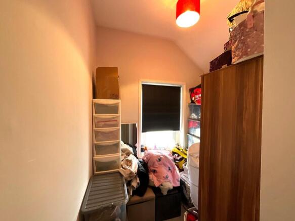 3 bed Terraced for sale Image 10