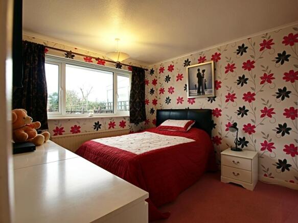 Bedroom 1 (Double)