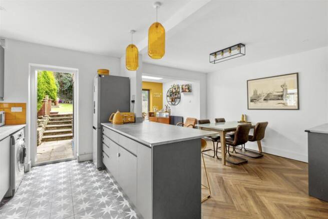 Kitchen Diner