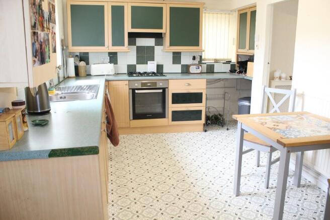 Fitted Dining Kitchen
