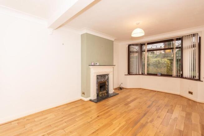 4 bed Detached for sale Image 4