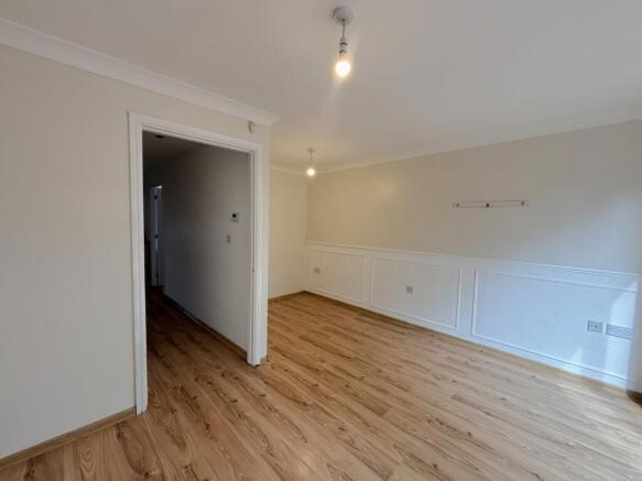 2 bed Terraced for sale Image 10