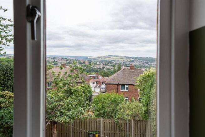 3 bed Detached for sale Image 5