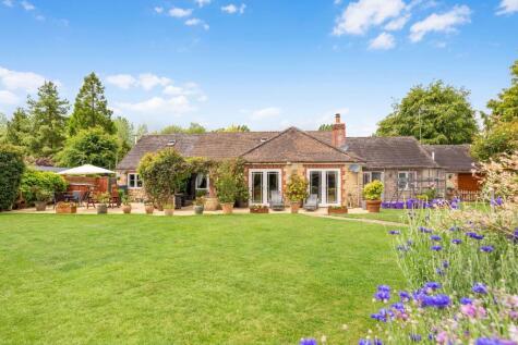Lynfield, Monkton Deverill