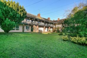 6, Court Farm Gardens, Manor Green Road, Epsom KT19 8SL
