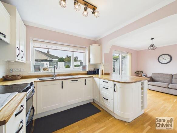 Oaklands, Paulton Village photo 2