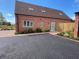 Windridge, Sand Barn Lane, Black Hill, Stratford-upon-avon CV37 0PH