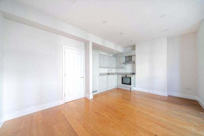 Kitchen/Living Rm