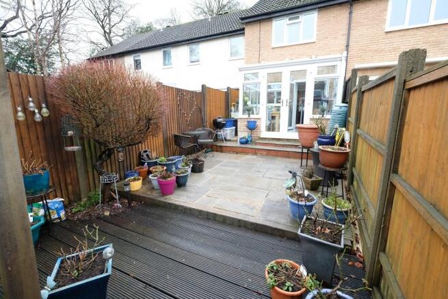 GARDEN 