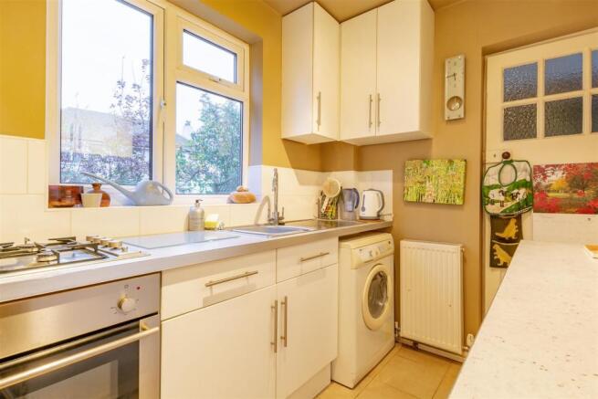 Kitchen_DSC4302-HDR copy.jpg