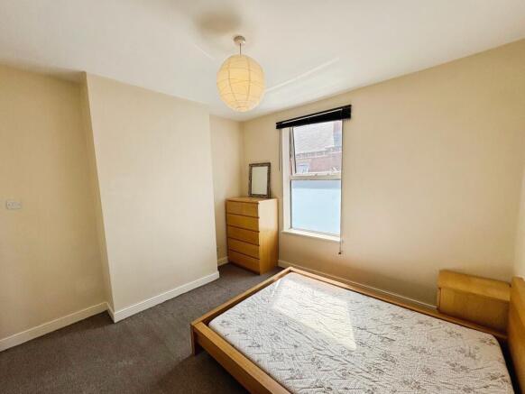 2 bed Terraced for sale Image 9