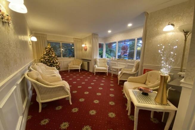 Communal Lounge
