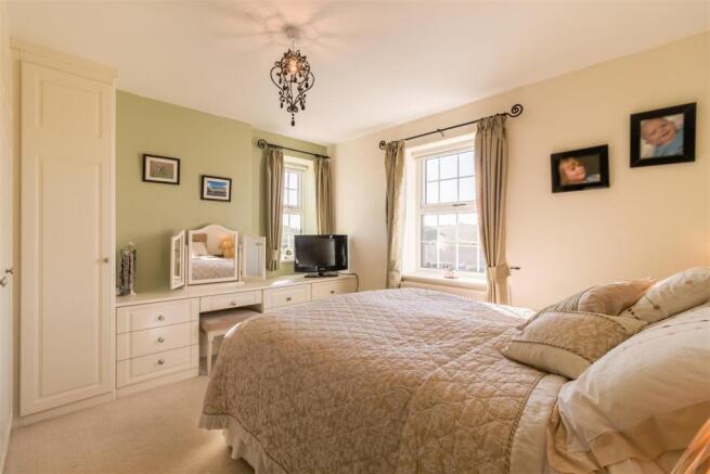 Jubilee Cottages 2-18.jpg