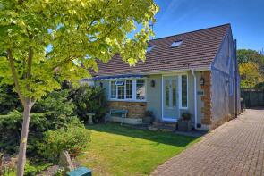 337, Daws Heath Road, Hadleigh, Benfleet SS7 2UA