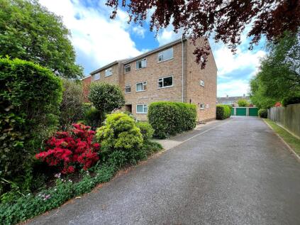 Freelands Court, Ashley Road, New Milton, Hampshire. BH25 6BD