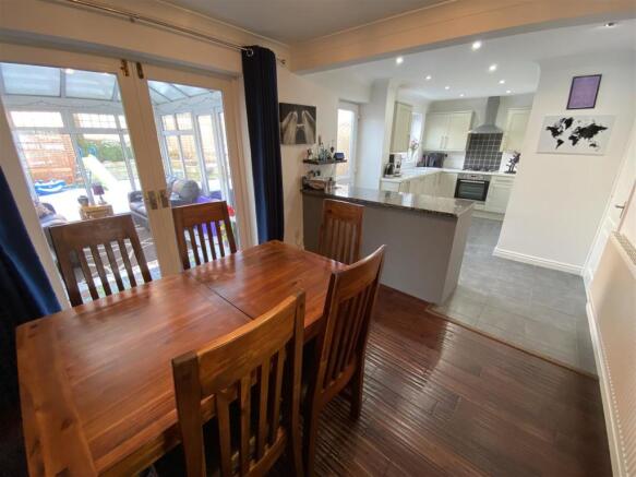 Open Plan Dining Kitchen