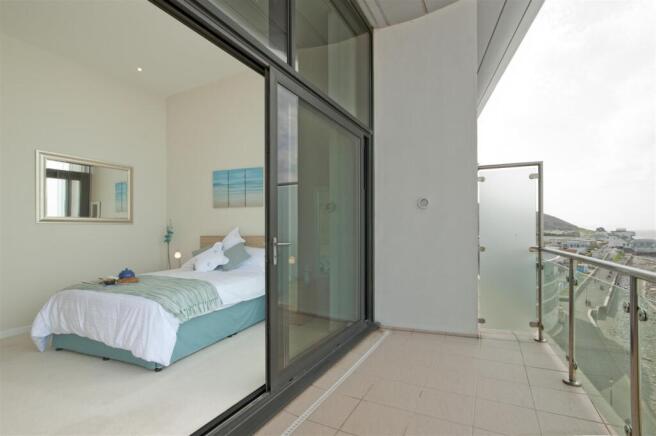 master_bedroom_08.jpg