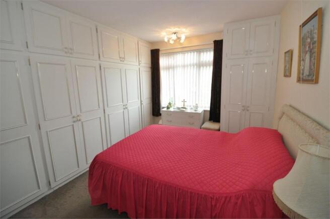 Bedroom 2 (rear)