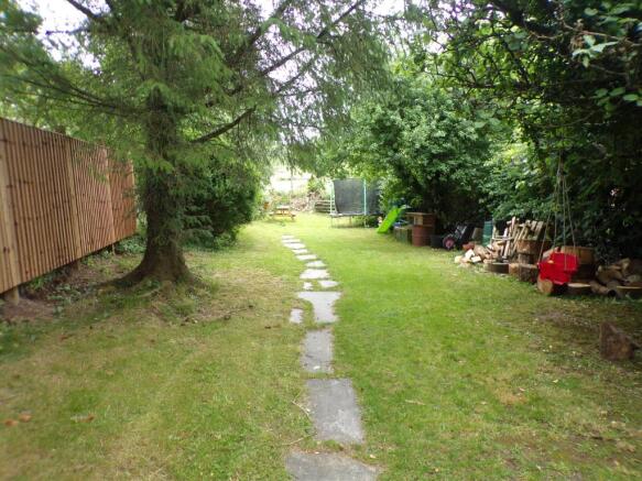 Rear lawn garden