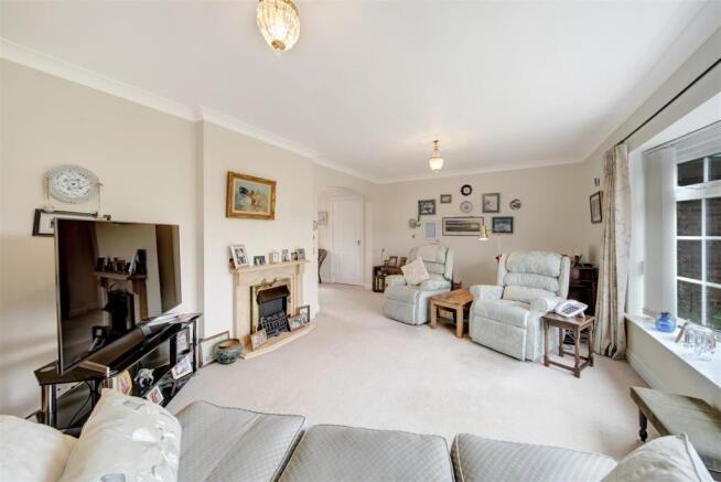 SITTING ROOM