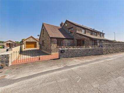 Crossleaze Road, Hanham, Bristol, BS15