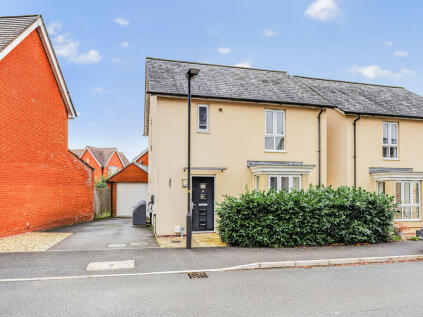 Armstrong Road, Stoke Orchard, Cheltenham, GL52 7SB