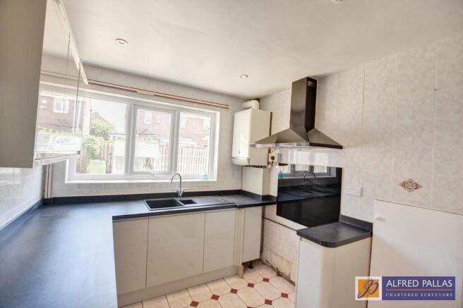 Wellands Court, Whitburn photo 5