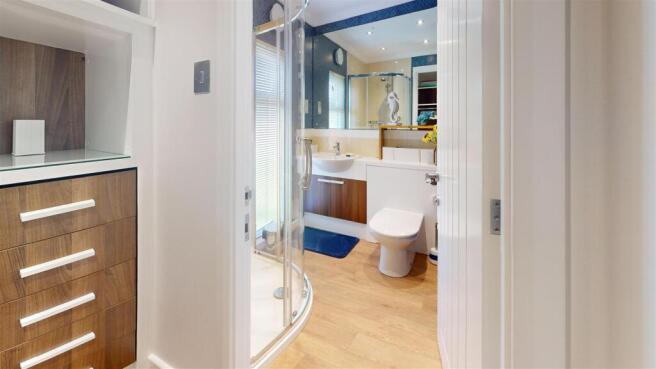 3 bed Park Home for sale Image 5