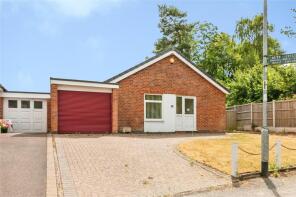 32, Main Street, Nottingham NG13 8NH