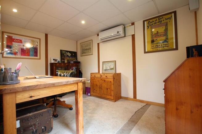 Home Office 