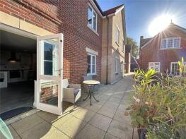 36 Mill House, Chantry Court, Westbury BA13 3FE