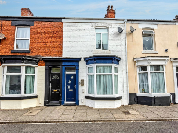 3 bed Terraced for sale Image 12