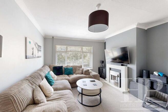 Lounge/dining room