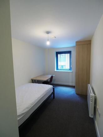 1 bed House Share to rent Image 5