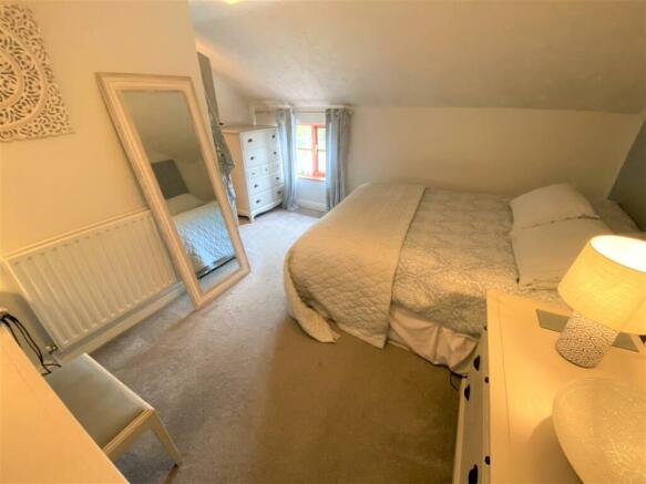 bed1.JPG