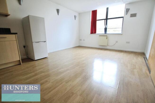 2 bed Apartment to rent Image 9