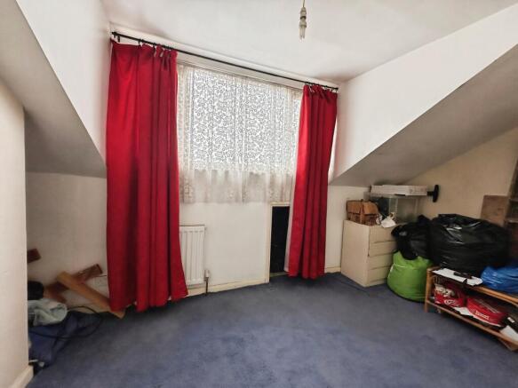 2 bed Terraced for sale Image 8