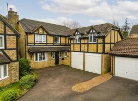 25, Creslow Way, Aylesbury HP17 8YN