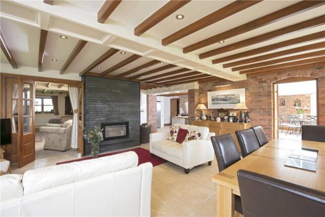 Family/Dining Room