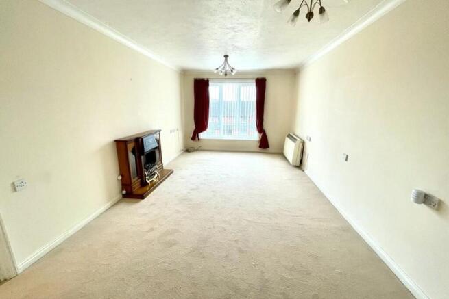 33 Manor Farm Court Lge
