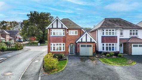 Alton Close, Amington, Tamworth, Staffordshire, B77
