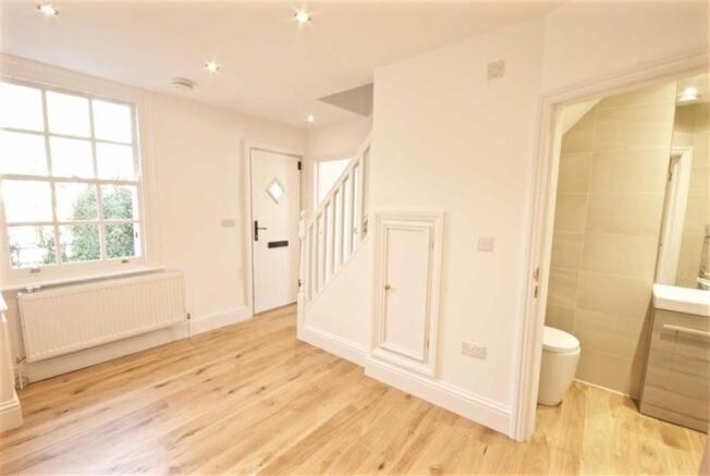Entrance Hall/Reception Room