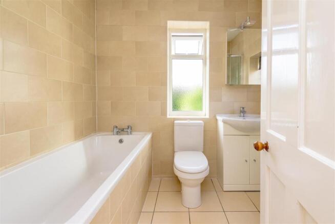 27 North Road, Builth Wells,-30.jpg