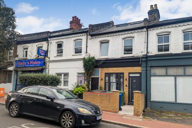 Ground Floor Flat, 7 North Cross Road, East Dulwich, London SE22 9ET