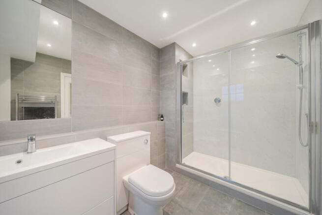 1388744-15-693af4...