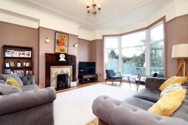 4 bed Semi-Detached for sale Image 6