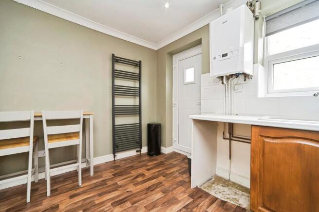 3 bed Semi-Detached for sale Image 5