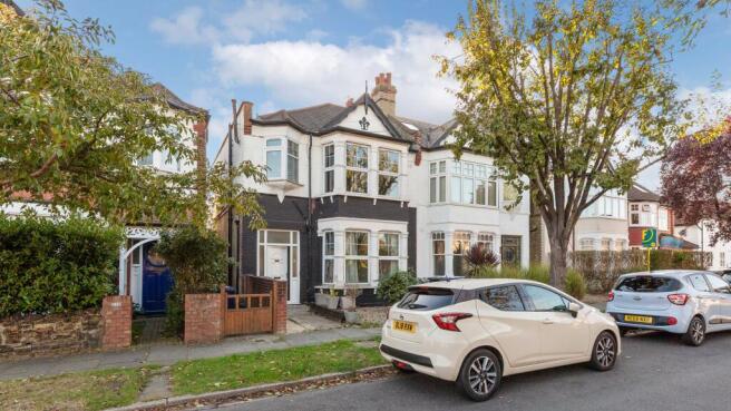 GFF 81 Queens Avenue, Whetstone, London, N20 0JB