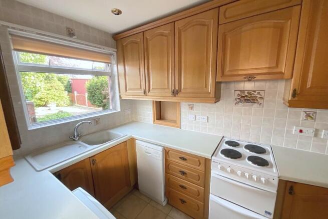 3 bed Semi-Detached for sale Image 7