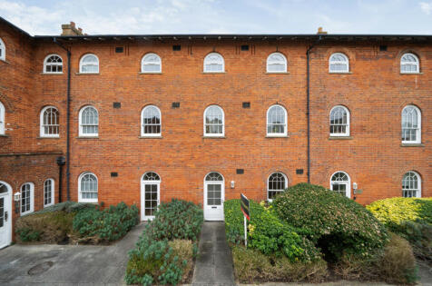 Nightingales, Bishop's Stortford, Hertfordshire, CM23